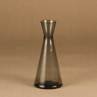 Nuutajärvi 1541 caraffe, gray designer Kaj Franck