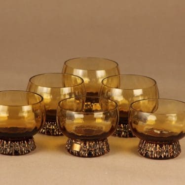 Turun Hopea/Kumela glögilasi, pronssivanteella, 6 kpl, suunnittelija Pentti Sarpaneva, pronssivanteella,