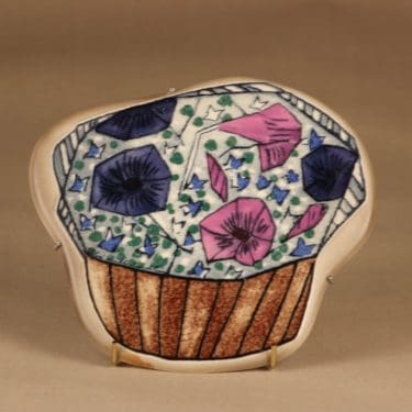 Arabia HLS seinälaatta, Päivänsini, suunnittelija Heljä Liukko-Sundström, Päivänsini, kukka