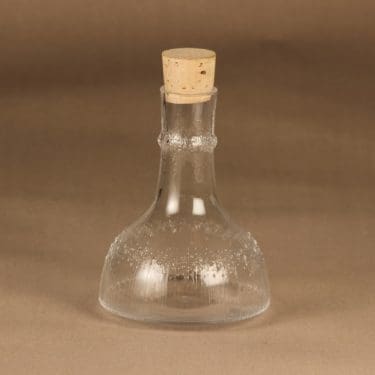 Iittala Niva karahvi, 0.75 l, suunnittelija Tapio Wirkkala, 0.75 l