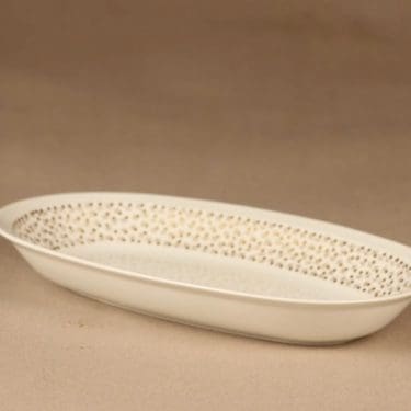 Arabia Kimmel sillivati, valkoinen, kulta, suunnittelija Esteri Tomula, kukka