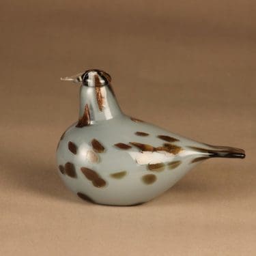 Nuutajärvi lintu, Hiplu, suunnittelija Oiva Toikka, Hiplu, signeerattu