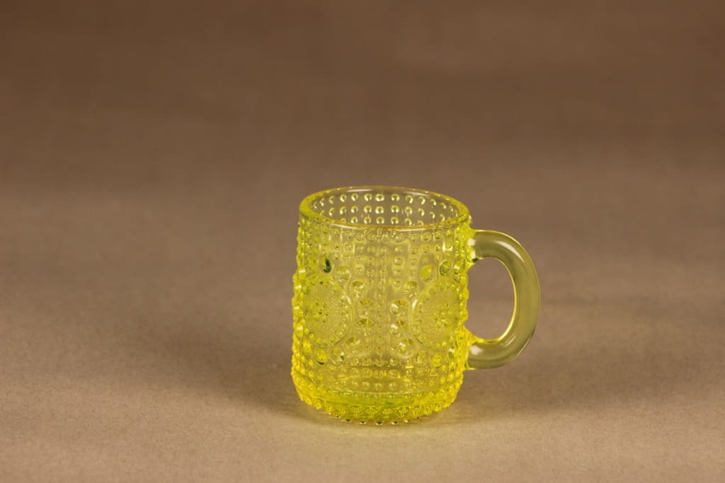 Riihimäen lasi Grapponia muki suunnittelija Nanny Still