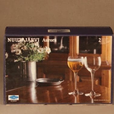 Nuutajärvi Aurora olutlasi suunnittelija Heikki Orvola