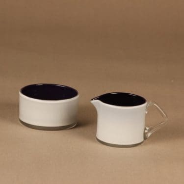 Riihimäen lasi Black and White sokerikko ja kermakko, musta, valkoinen, suunnittelija Nanny Still,