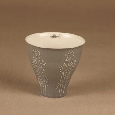 Arabia malja, harmaa, valkoinen, suunnittelija Aune Siimes,