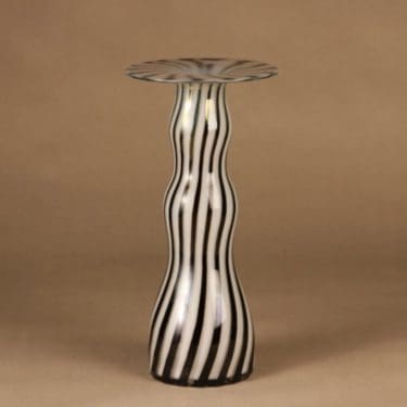 Nuutajärvi Pro Arte maljakko, Donna, suunnittelija Markku Salo, Donna