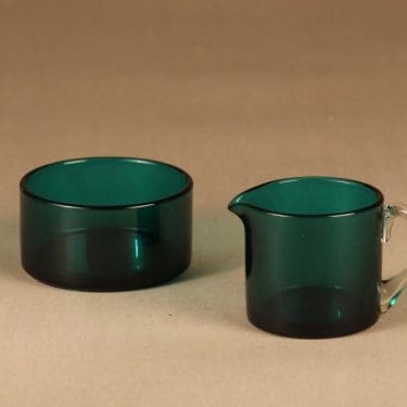 Riihimäen lasi Rosso sokerikko ja kermakko, turkoosinvihreä, suunnittelija Nanny Still,