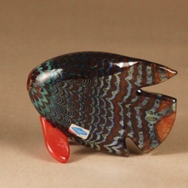 Nuutajärvi Pro Arte lasiveistos, Kala, suunnittelija Kerttu Nurminen, Kala, signeerattu