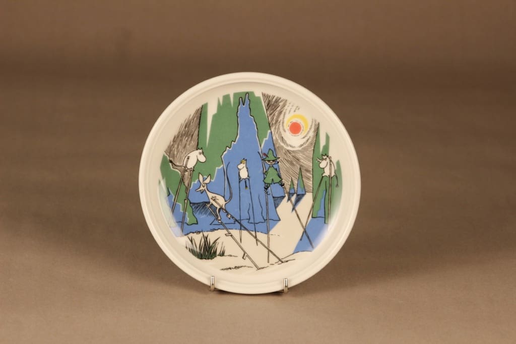 Arabia Muumi lautanen, Muumipeikko ja pyrstötähti, suunnittelija Tove Slotte, Muumipeikko ja pyrstötähti,