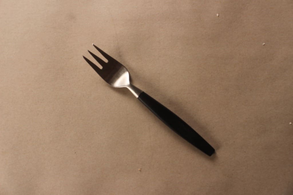 Hackman jälkiruokahaarukka,, suunnittelija Bertel Gardberg, , Alkuperäistä tuotantoa