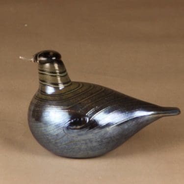 Nuutajärvi lintu , Alli, suunnittelija Oiva Toikka, Alli, signeerattu