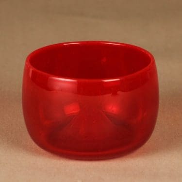 Nuutajärvi Rosso art glass designer Kaj Franck