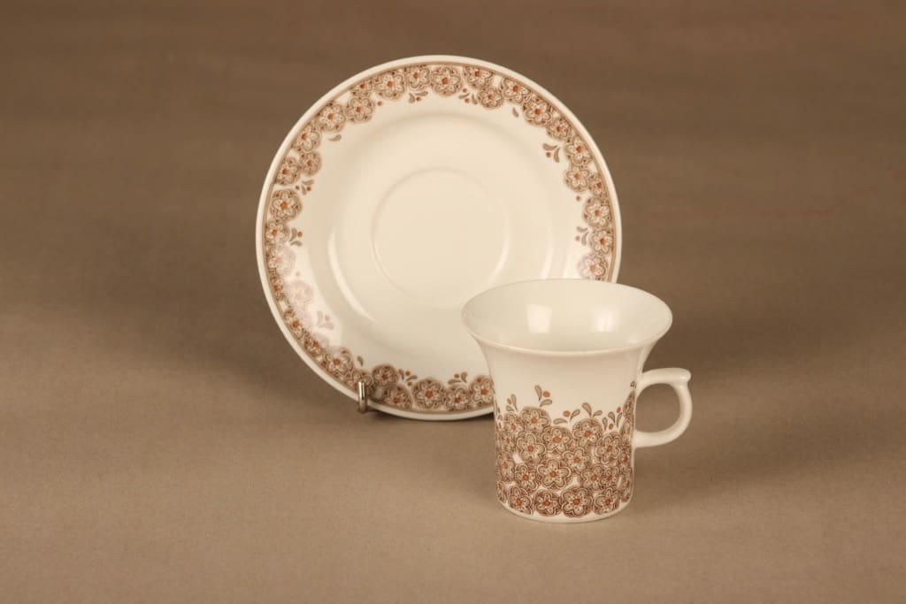 Arabia Veronica coffee cup, brown designer Inkeri Leivo 2