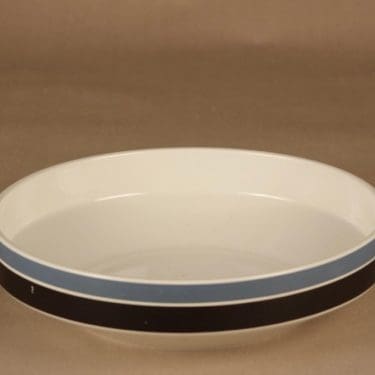 Arabia Raide bowl designer Raija Uosikkinen