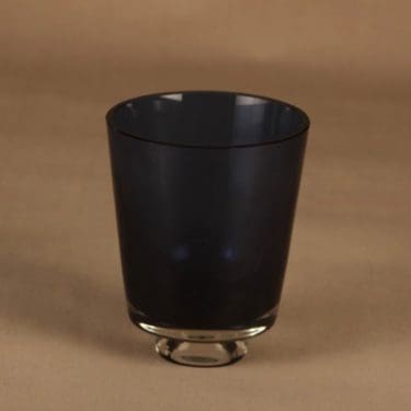 Nuutajärvi KF 268  vase, signed designer Kaj Franck