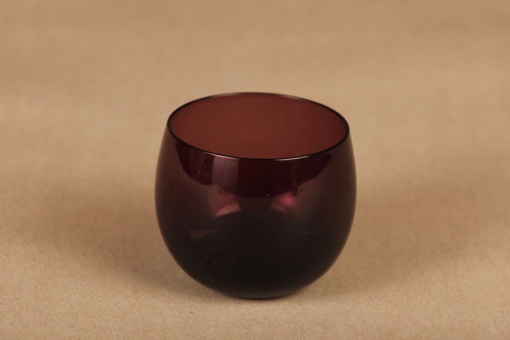 Nuutajärvi Marja lasi lila suunnittelija Saara Hopea