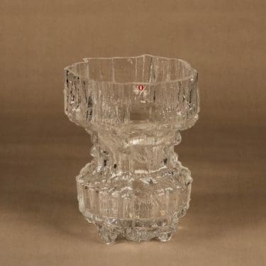 Iittala Gerania maljakko, signeerattu, suunnittelija Tapio Wirkkala, signeerattu, massiivinen