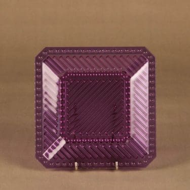 Nuutajärvi   lautanen, neodymi, suunnittelija Heikki Orvola,