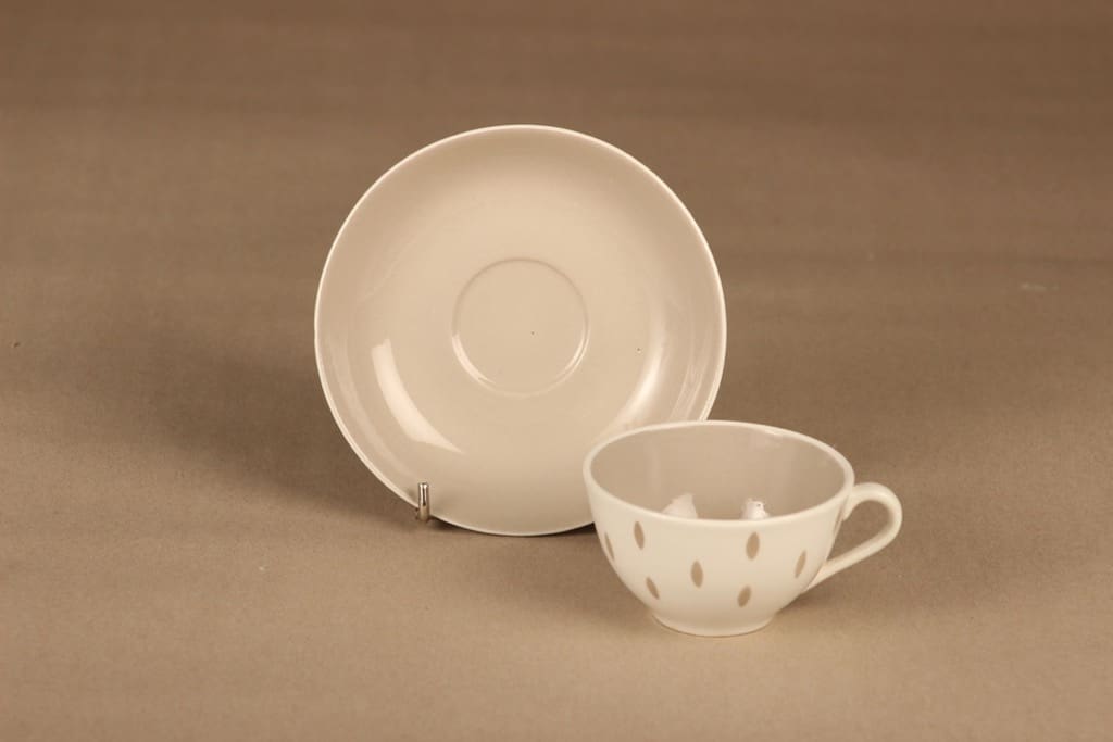 Arabia Donna kahvikuppi suunnittelija Raija Uosikkinen 2