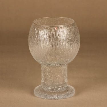 Iittala Kekkerit vase designer Timo Sarpaneva