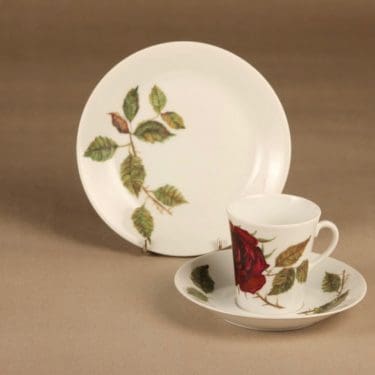 Arabia Ruusu kahvikuppi ja lautaset(2),, suunnittelija Anneli Qveflander, , serikuva, kukka