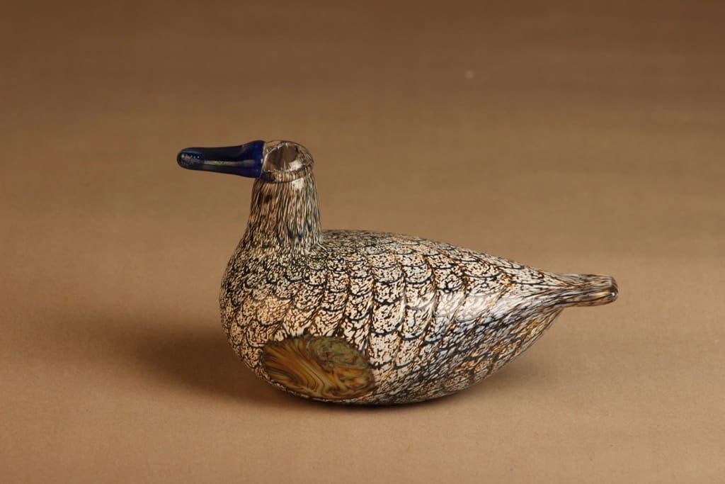 Nuutajärvi lintu , Sorsanaaras, suunnittelija Oiva Toikka, Sorsanaaras