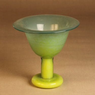 Nuutajärvi pikari, tilaustyö, suunnittelija Oiva Toikka, tilaustyö,