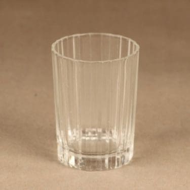 Iittala juomalasi, 22 cl, suunnittelija Heikki Orvola, 22 cl,