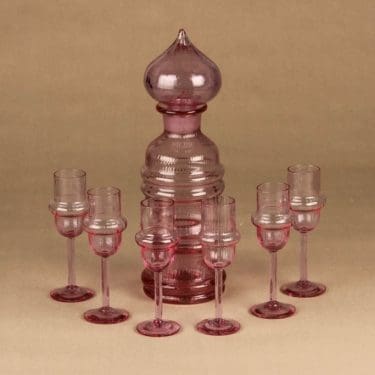 Riihimäen lasi Sulttaani karahvi ja 6 lasia, ametisti, 1+6 kpl, suunnittelija Nanny Still,