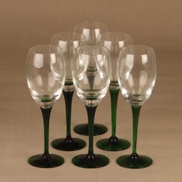 Nuutajärvi Traviata viinilasi suunnittelija Saara Hopea