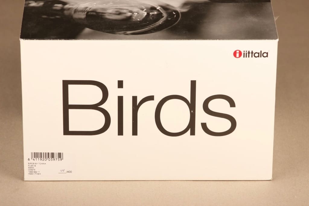 Nuutajärvi vuosilintu, Kirjatiira SSKK 2011, suunnittelija Oiva Toikka, Kirjatiira SSKK 2011, signeerattu, numeroitu, tilaustyö kuva 5