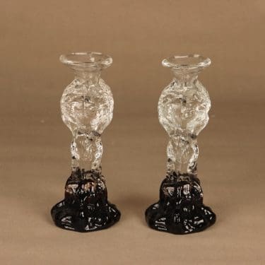 Humppila Kasvimaalla kynttilänjalat suunnittelija Pertti Santalahti