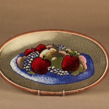 Arabia koristetaulu Asetelma suunnittelija Heljä Liukko-Sundström