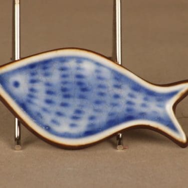 Arabia GOG seinälaatta kala designer Gunvor Olin-Grönqvist