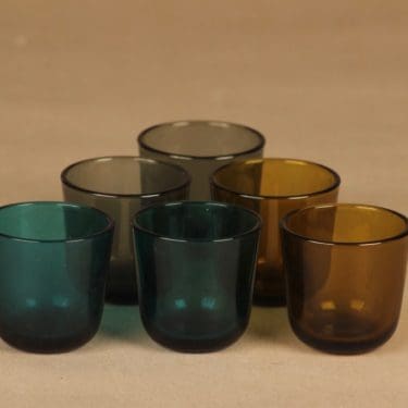 Nuutajärvi 5023 snapsilasi, eri värejä, 6 kpl, suunnittelija Kaj Franck,