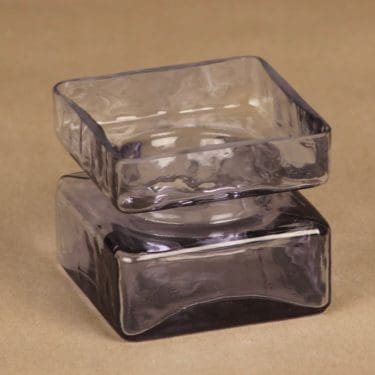 Riihimäen lasi Pala maljakko, lila, suunnittelija Helena Tynell,