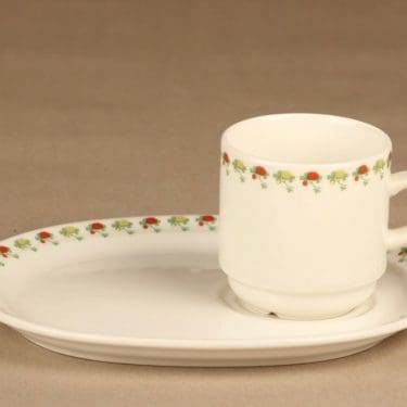 Arabia Flora kuppi ja lautanen, Tv-setti, suunnittelija , Tv-setti, kukka, aamiaissetti