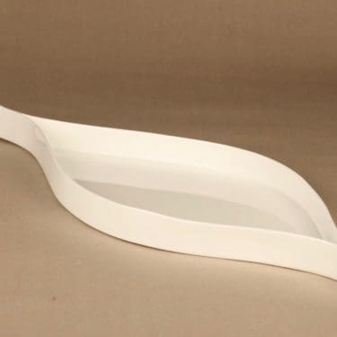 Arabia Pro Arte tarjoiluastia, suuri, suunnittelija Markku Salo, suuri