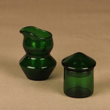 Riihimäen lasi SikSak kaadin ja purnukka, vihreä, suunnittelija Helena Tynell,