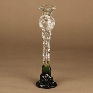 Humppila Kasvimaalla kynttilänjalka, kirkas, vihreä, suunnittelija Pertti Santalahti, signeerattu