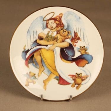 Arabia seinälautanen, Suojelusenkeli, suunnittelija Riikka Juvonen, Suojelusenkeli, enkeli, lapsi, nalle