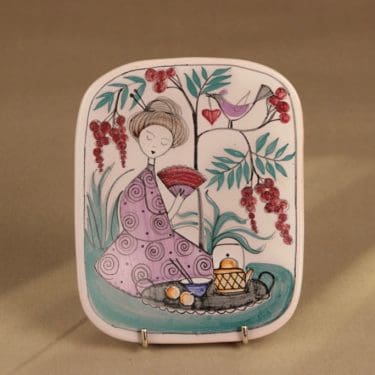 Kupittaan savi seinätaulu, käsinmaalattu, suunnittelija Laila Zink, käsinmaalattu, signeerattu