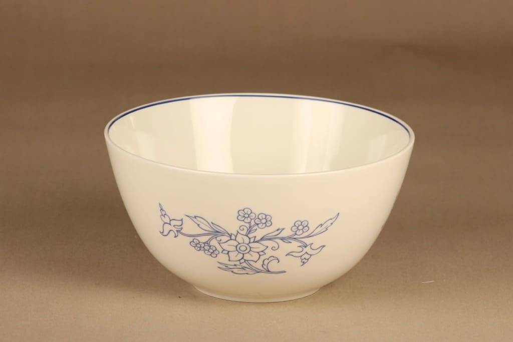 Arabia Sininen keittiö kulho, valkoinen, sininen, suunnittelija Raija Uosikkinen, kukkakoriste