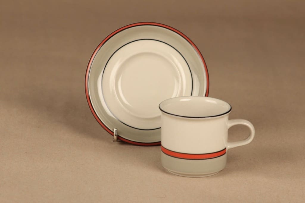 Arabia Aslak kahvikuppi, suunnittelija Inkeri Leivo, raitakoriste kuva 2