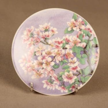 Arabia seinälautanen, Omenapuu, suunnittelija Toivo G.Utriainen, Omenapuu