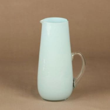 Kumela kaadin, 1.3 l, suunnittelija Sirkku Kumela-Lehtonen, 1.3 l