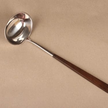 Hackman Lion de Luxe kauha, suunnittelija Bertel Gadberg,