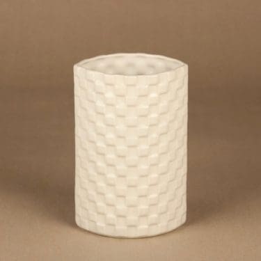 Arabia Harlekiini maljakko, valkoinen, suunnittelija Kaarina Aho, Leima pohjasta kulunut pois.