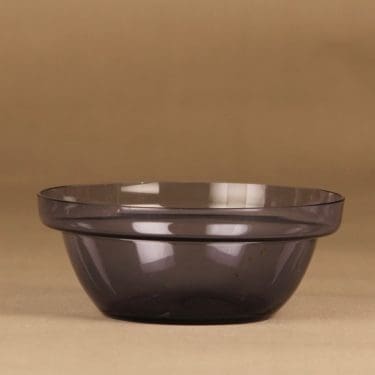 Riihimäen lasi Pingviini kulho, lila, suunnittelija Helena Tynell,